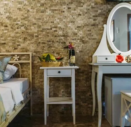 Casa Franco Old Town Hotel