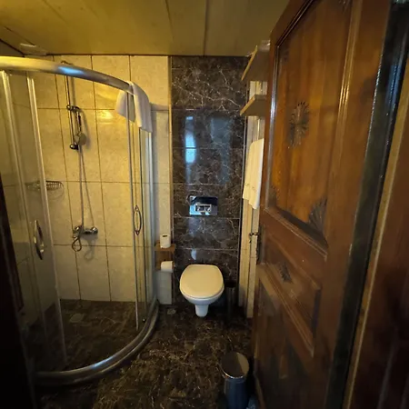 Casa Franco Old Town Hotel 2*