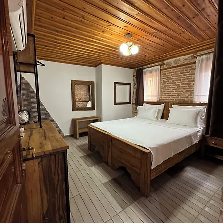 Casa Franco Old Town فندق 2*